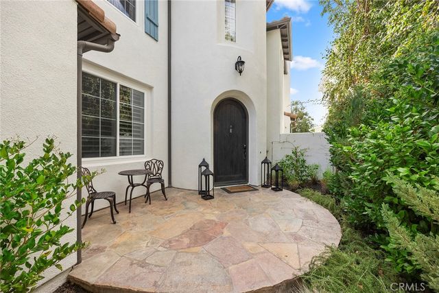 16 Kempton Lane, Ladera Ranch, CA 92694