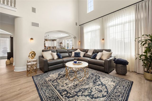 16 Kempton Lane, Ladera Ranch, CA 92694