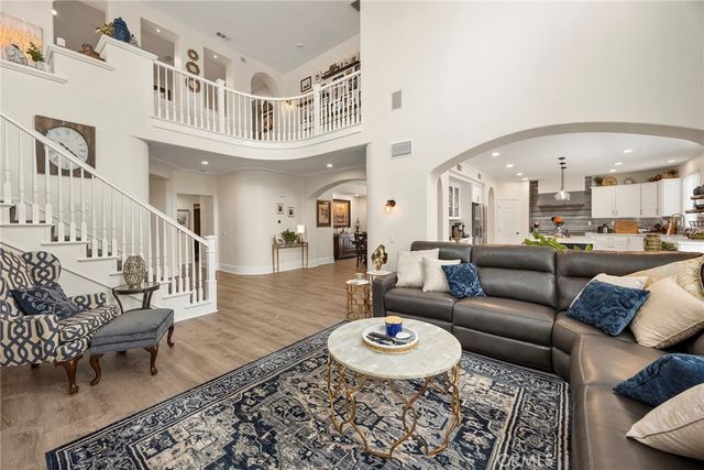16 Kempton Lane, Ladera Ranch, CA 92694