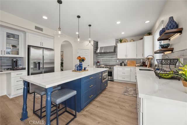 16 Kempton Lane, Ladera Ranch, CA 92694