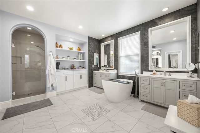 16 Kempton Lane, Ladera Ranch, CA 92694