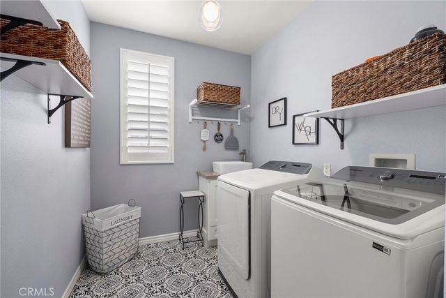 16 Kempton Lane, Ladera Ranch, CA 92694