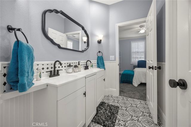 16 Kempton Lane, Ladera Ranch, CA 92694