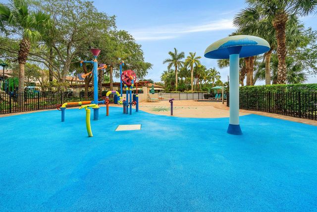 179 Evergrene Parkway, Palm Beach Gardens, FL 33410