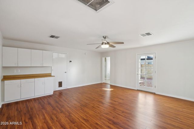 5302 E EVANS Drive, Scottsdale, AZ 85254