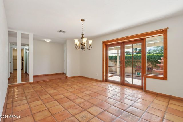 5302 E EVANS Drive, Scottsdale, AZ 85254