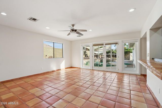 5302 E EVANS Drive, Scottsdale, AZ 85254