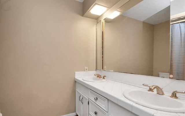 1446 Pirates Cove, Nassau Bay, TX 77058