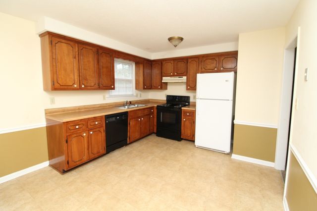 233 Millstone Circle, Clarksville, TN 37042