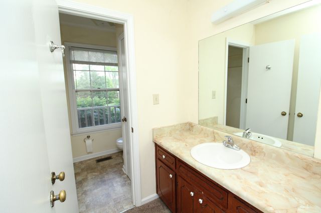 233 Millstone Circle, Clarksville, TN 37042