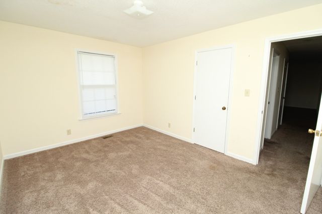 233 Millstone Circle, Clarksville, TN 37042