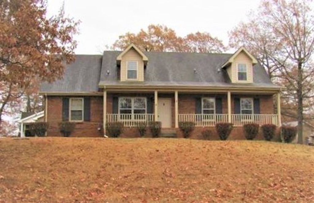 233 Millstone Circle, Clarksville, TN 37042