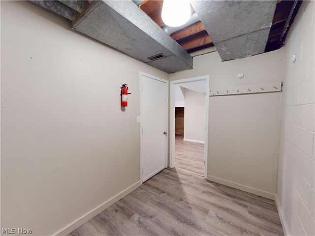 824 S Chillicothe Road 14, Aurora, OH 44202
