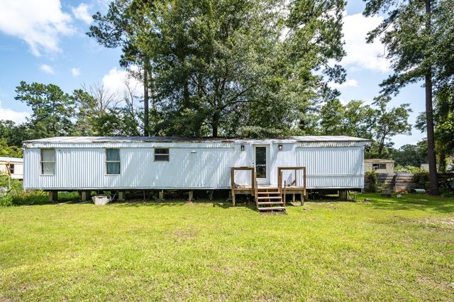 27085 Coach Light Lane, New Caney, TX 77357