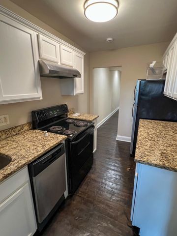 5501 FOOTE ST NE, Washington, DC 20019