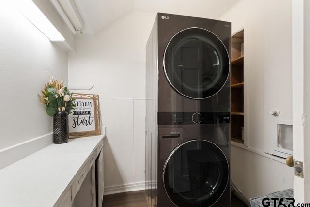 519 W Buchanan, Mineola, TX 75773