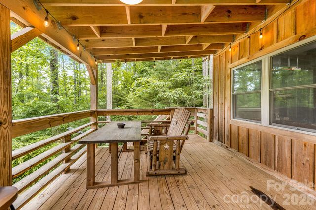 2504 Upper Paw Paw Road, Marshall, NC 28753