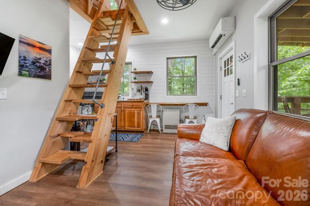 2504 Upper Paw Paw Road, Marshall, NC 28753