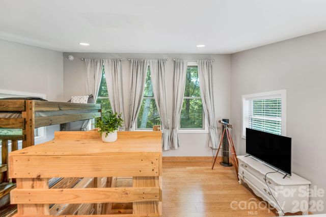 2504 Upper Paw Paw Road, Marshall, NC 28753