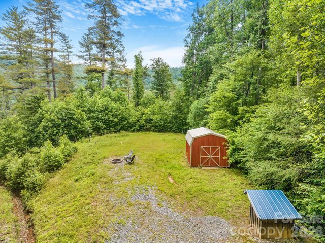 2504 Upper Paw Paw Road, Marshall, NC 28753