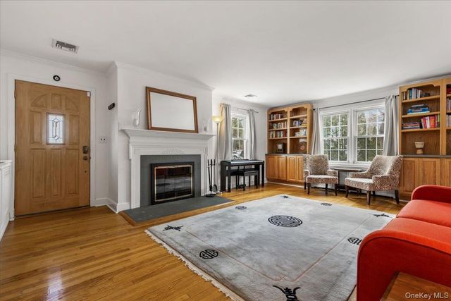 46 McDougal Drive, White Plains, NY 10603