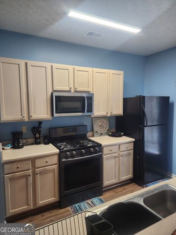 2853 Walden Lake Bend, Decatur, GA 30035