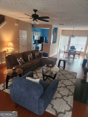 2853 Walden Lake Bend, Decatur, GA 30035