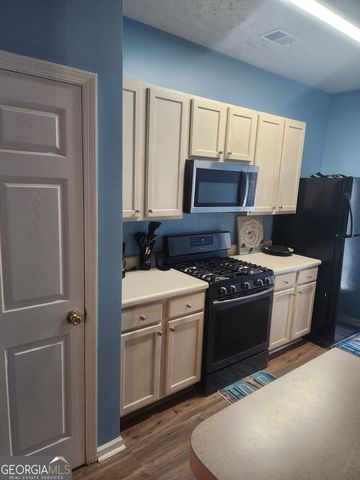 2853 Walden Lake Bend, Decatur, GA 30035