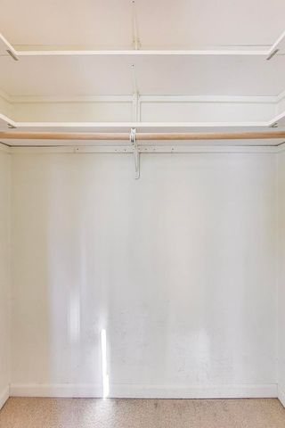 375 Park Avenue, Highland Park, IL 60035