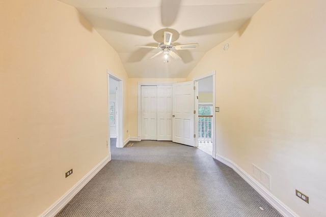 375 Park Avenue, Highland Park, IL 60035