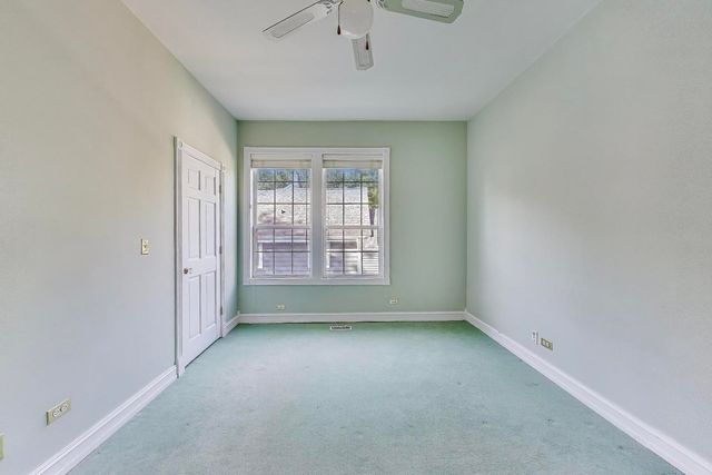 375 Park Avenue, Highland Park, IL 60035