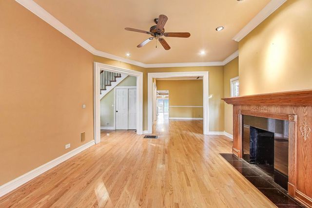 375 Park Avenue, Highland Park, IL 60035