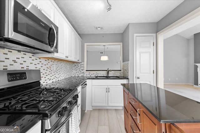 209 Riverview Drive, Marietta, GA 30067