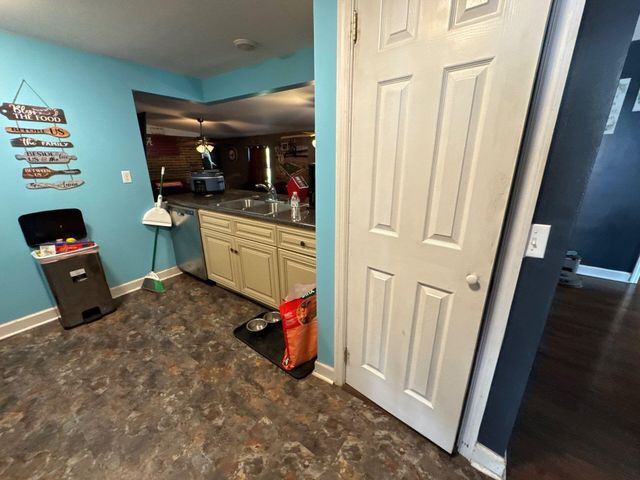 813 Foster Mill Drive, Lafayette, GA 30728