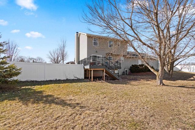 2715 ALTAIR STREET, Green Bay, WI 54311