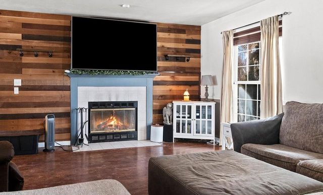 2715 ALTAIR STREET, Green Bay, WI 54311