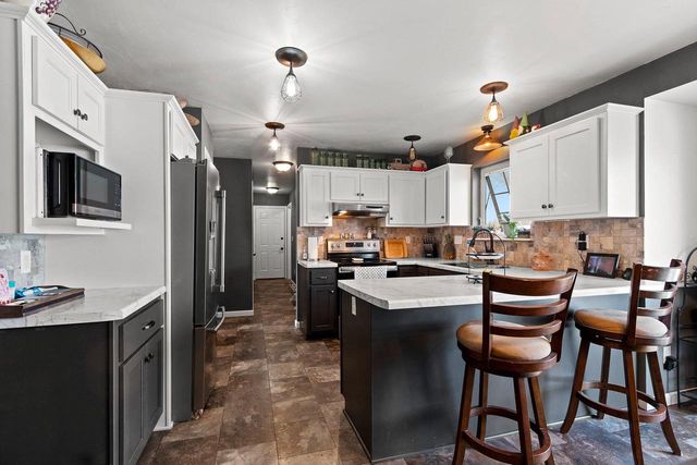 2715 ALTAIR STREET, Green Bay, WI 54311