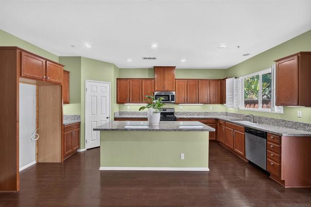 23060 Sienna Ln, Moreno Valley, CA 92557