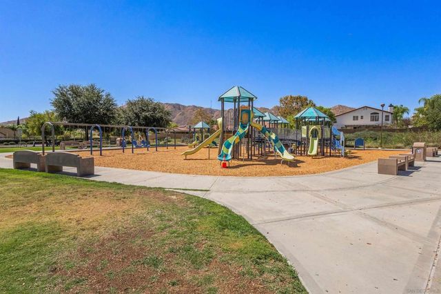 23060 Sienna Ln, Moreno Valley, CA 92557