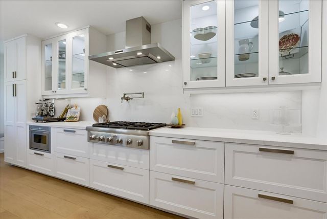 18087 Jayhawk Dr, Penn Valley, CA 95946