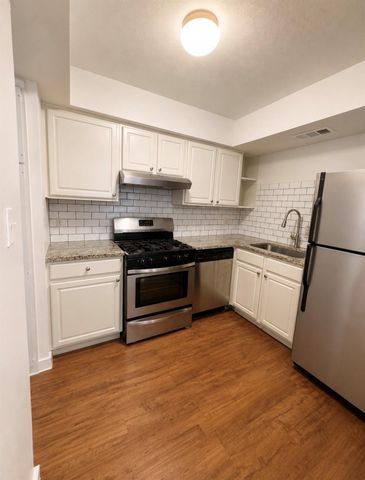 9407 Quail Meadow DR A, Austin, TX 78758
