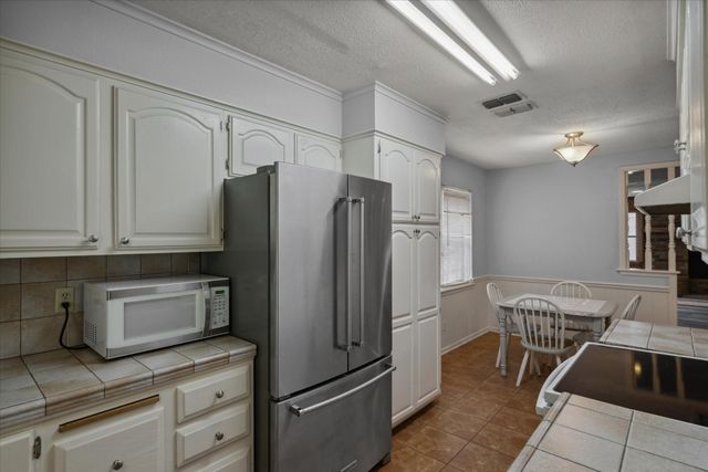 6179 State Highway 31 E, Murchison, TX 75778