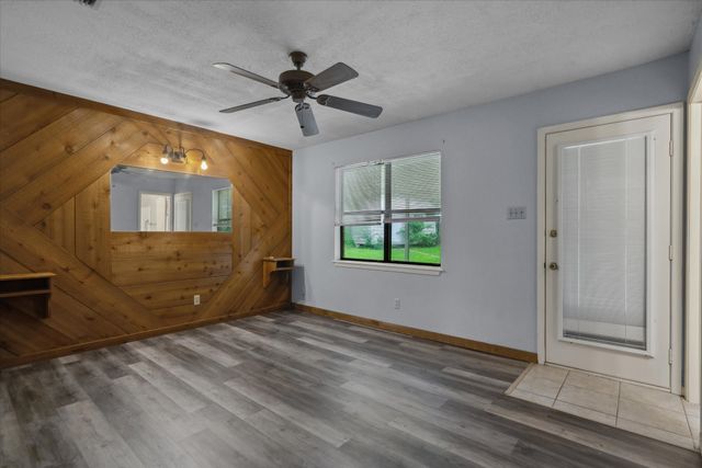 6179 State Highway 31 E, Murchison, TX 75778