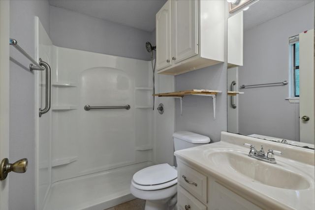 6179 State Highway 31 E, Murchison, TX 75778