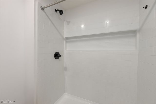 745 Wellmon Street, Bedford, OH 44146