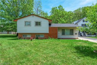 745 Wellmon Street, Bedford, OH 44146