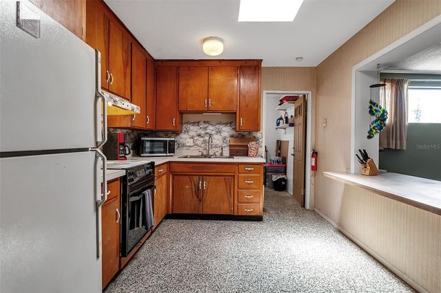 5803 24TH STREET W, Bradenton, FL 34207