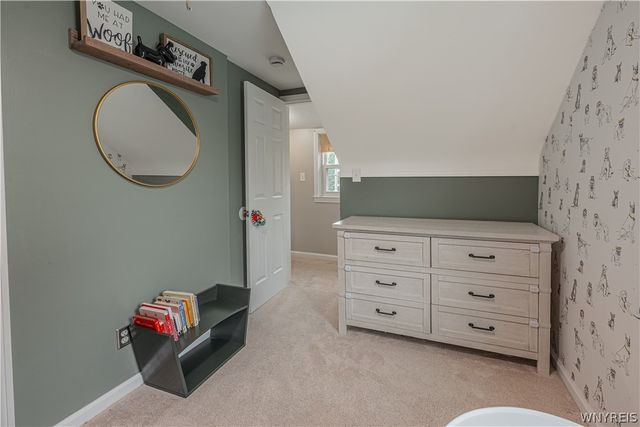51 Sanders Road, Buffalo, NY 14216