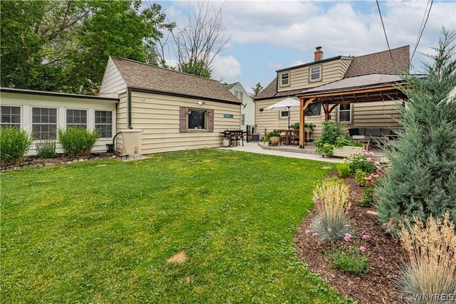 51 Sanders Road, Buffalo, NY 14216