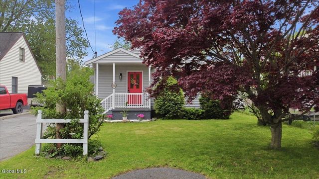 11 E Tremont Street, Glens Falls, NY 12801